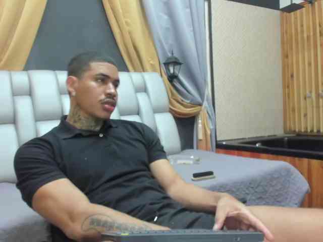 drakehot1