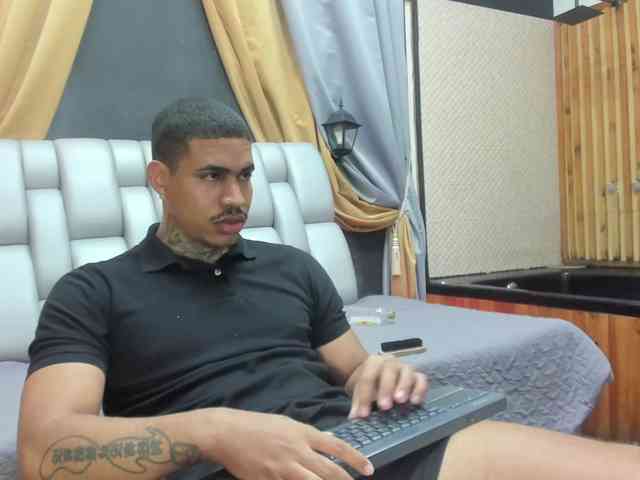 drakehot1