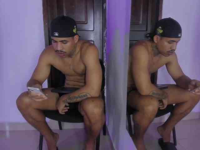 drakehot1 Sex Cam Show