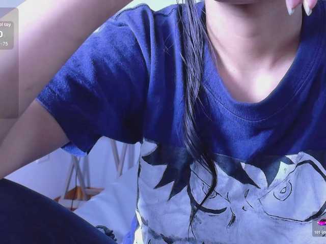yourcuteneighbourr live cam on BongaCams