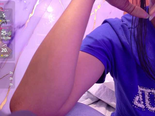 yourcuteneighbourr's BongaCams show and profile