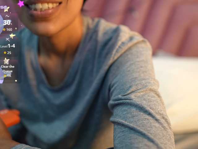yourcuteneighbourr live cam on BongaCams