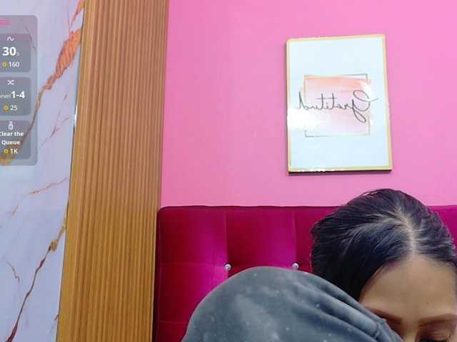 yourcuteneighbourr