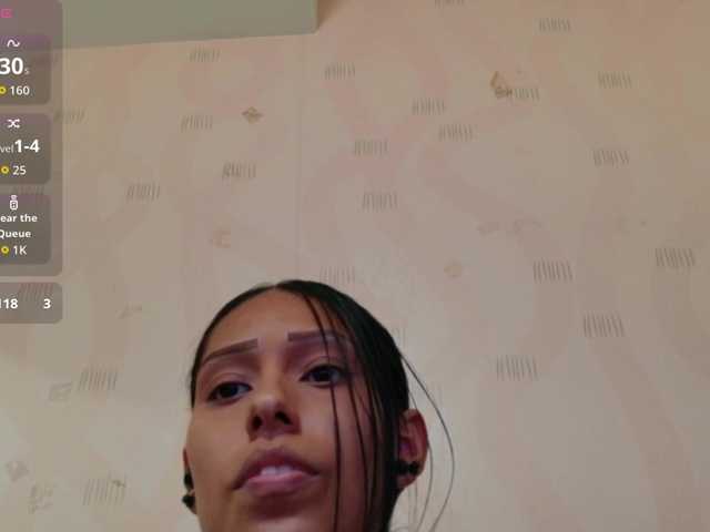 yourcuteneighbourr live cam on BongaCams