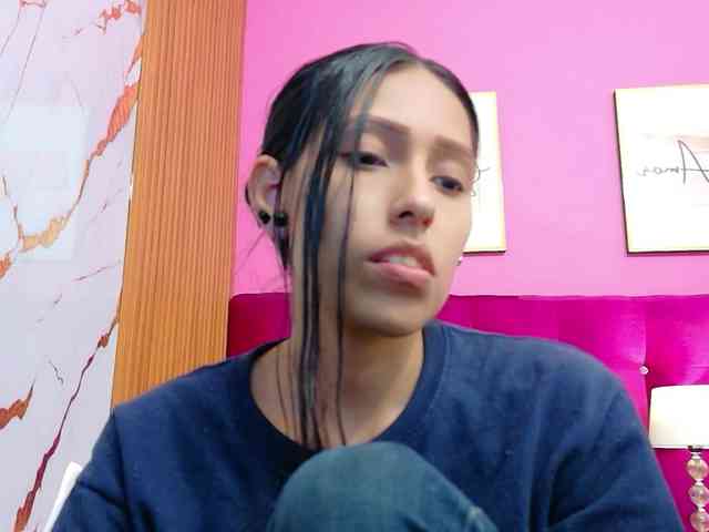 yourcuteneighbourr