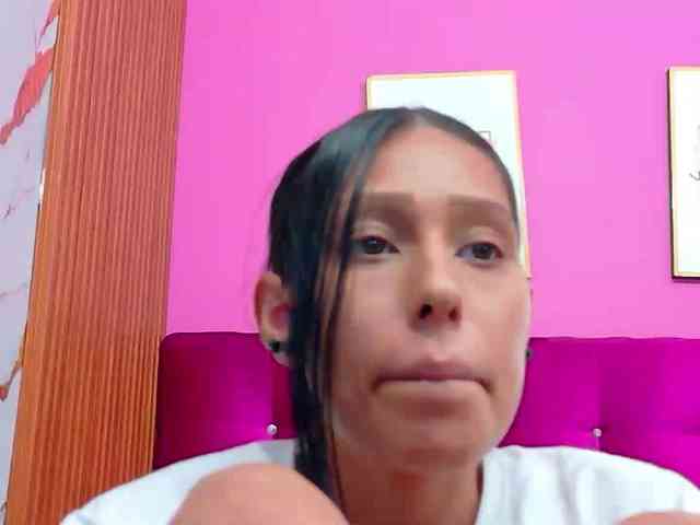 yourcuteneighbourr