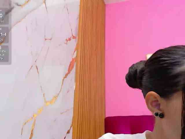 yourcuteneighbourr webcam