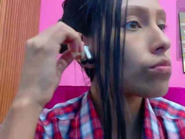 yourcuteneighbourr