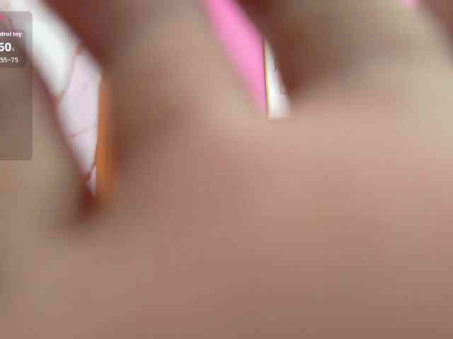 yourcuteneighbou... Live Webcam on BongaCams