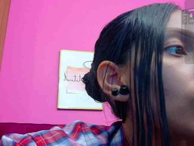 yourcuteneighbourr