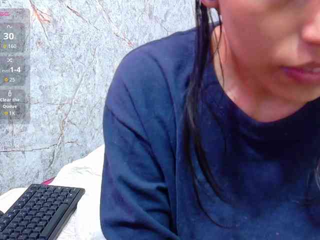 yourcuteneighbourr webcam