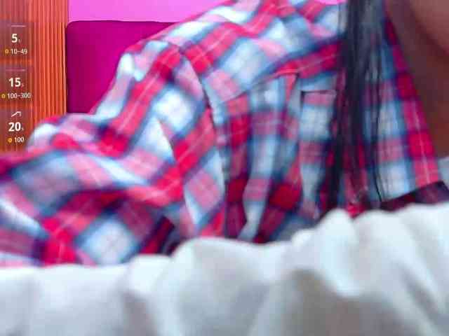 yourcuteneighbourr webcam