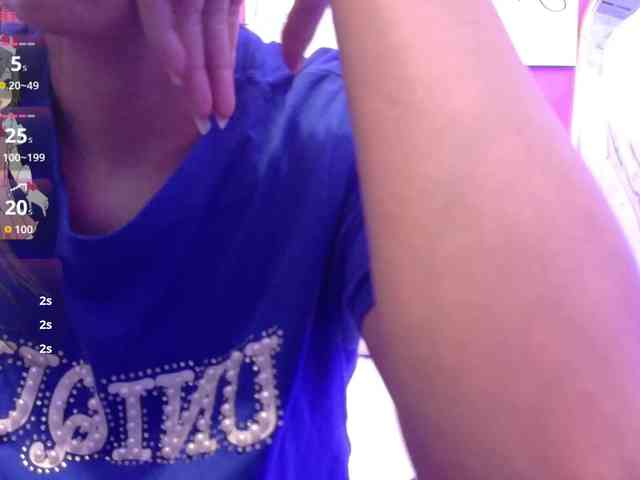 yourcuteneighbourr webcam