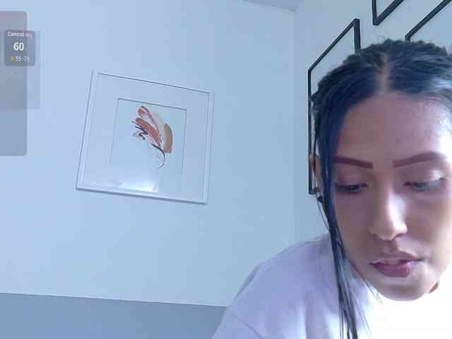 yourcuteneighbourr webcam