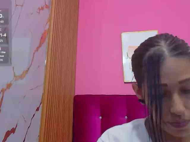 yourcuteneighbou... Live Webcam on BongaCams