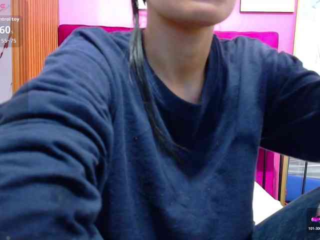 yourcuteneighbourr webcam