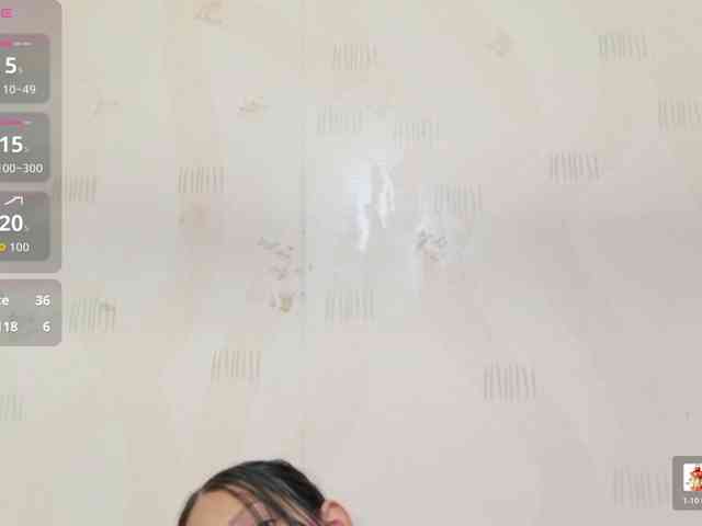 yourcuteneighbourr webcam