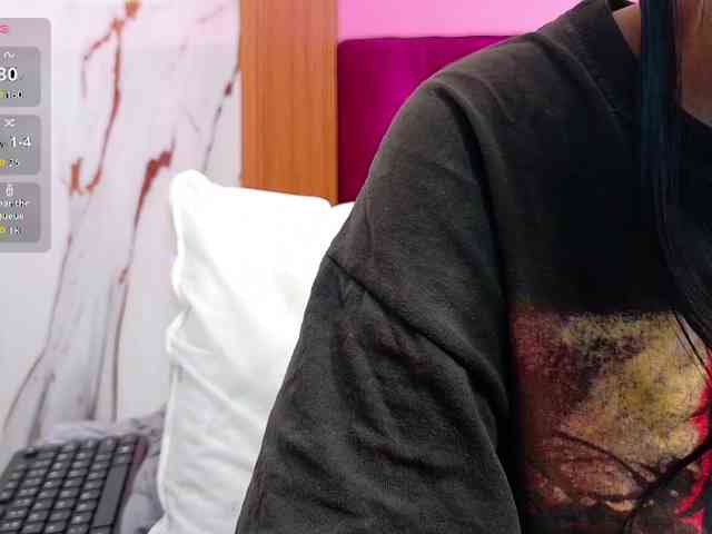 yourcuteneighbou... Live Webcam on BongaCams