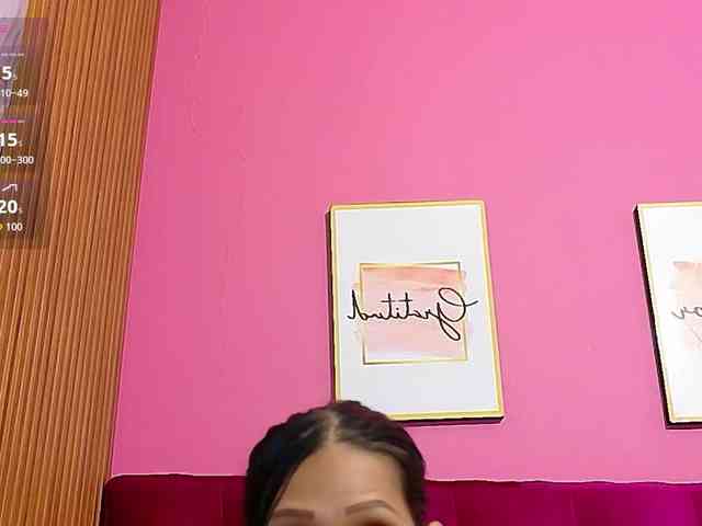 yourcuteneighbourr webcam