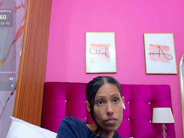 Model: yourcuteneighbourr