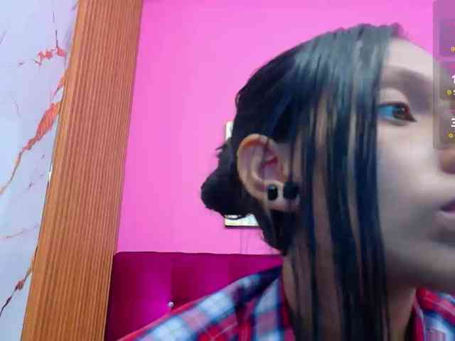 yourcuteneighbourr