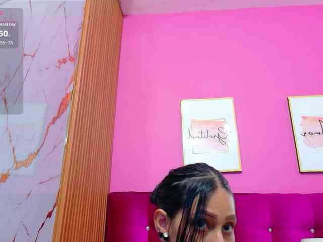 yourcuteneighbourr