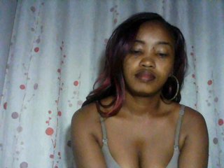 kylie11's Live Webcam