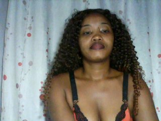 kylie11's Live Webcam