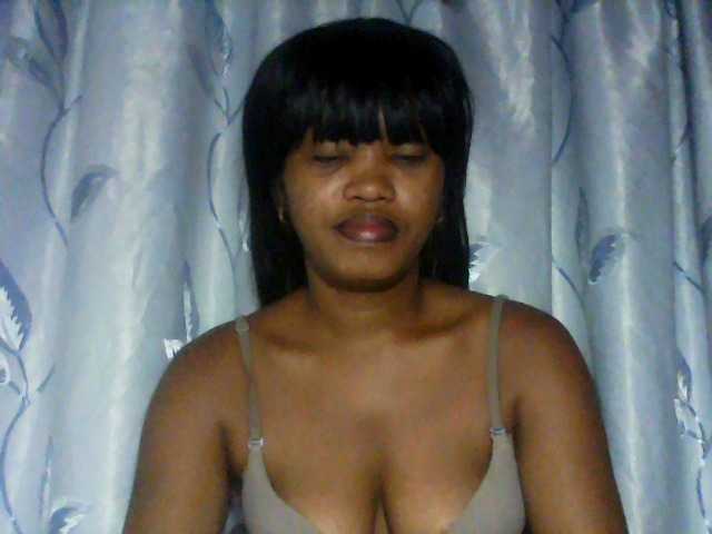 kylie11 live cam on BongaCams