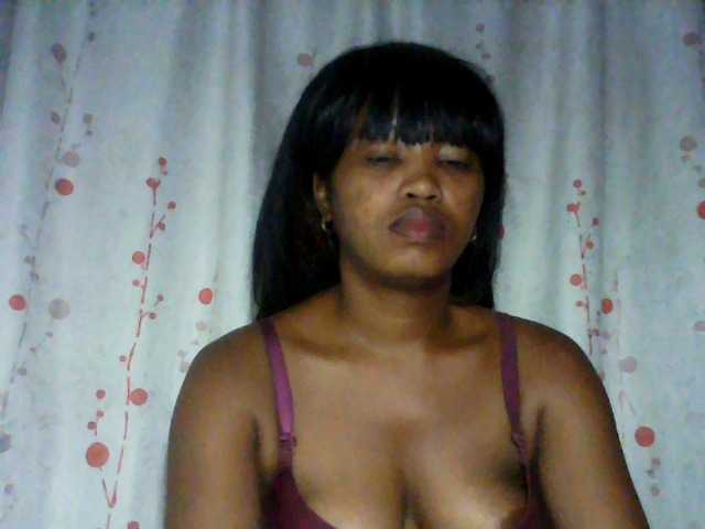 kylie11 live cam preview
