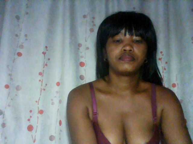 Camgirl kylie11 sur Bongacams