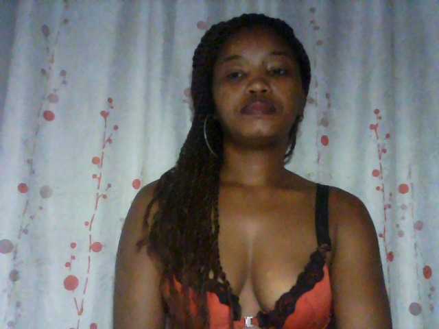 Camgirl kylie11 sur Bongacams