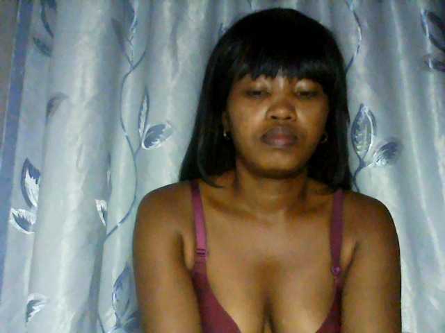 Camgirl kylie11 sur Bongacams