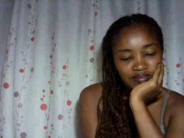 kylie11 Live Webcam on BongaCams