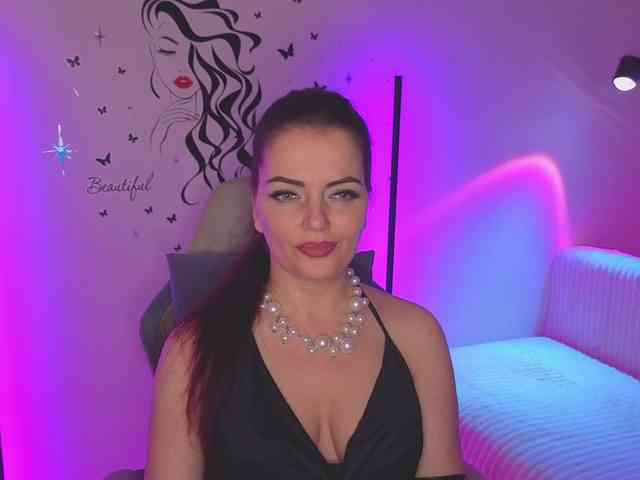 SelenaOlson SelenaOlson