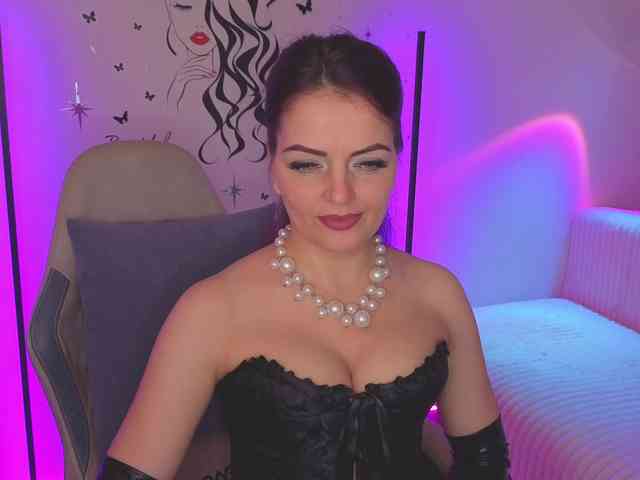 SelenaBlooms webcam