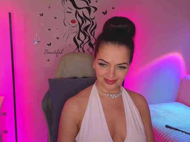 SelenaBlooms webcam
