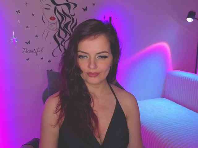 SelenaOlson SelenaOlson