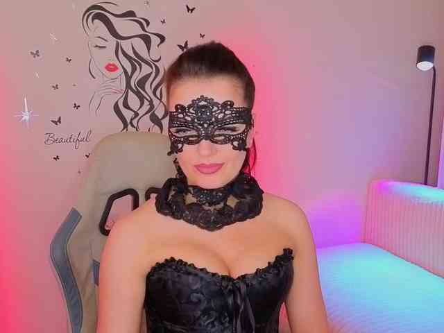 SelenaBlooms webcam