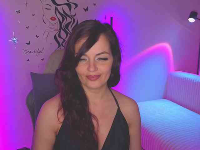 SelenaOlson SelenaOlson