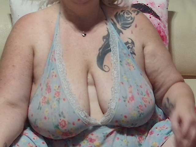 enchaleur76-1 live cam on BongaCams