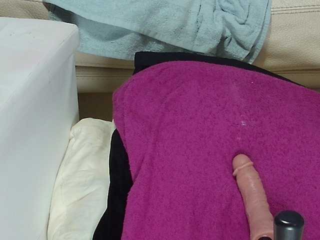 enchaleur76-1 live cam on BongaCams