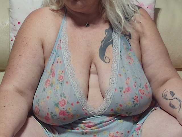 enchaleur76-1 live cam on BongaCams