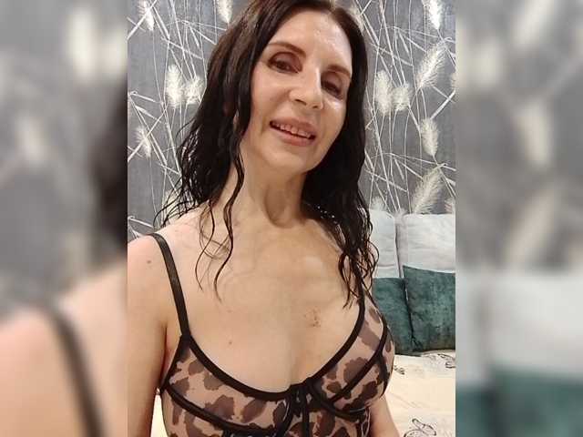 EvaXGirl live cam on BongaCams