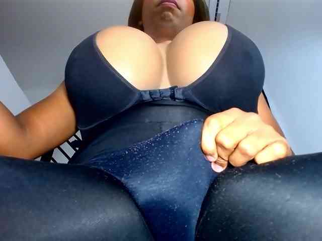 valentinabigcock
