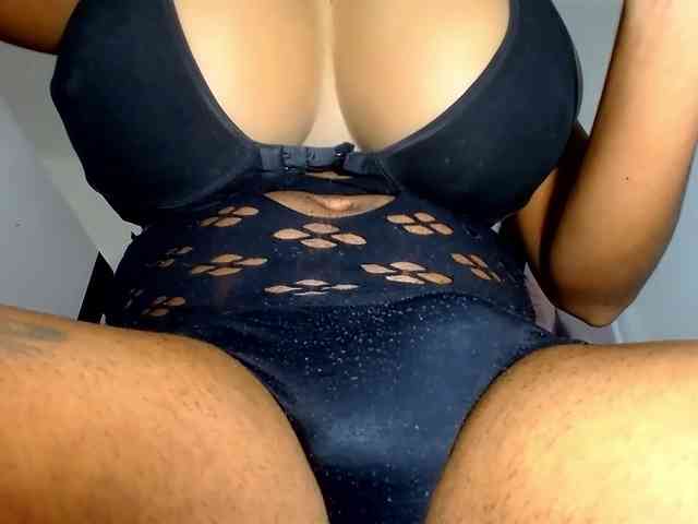 valentinabigcock