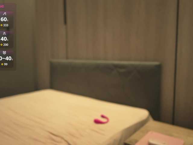 love4444's BongaCams show and profile