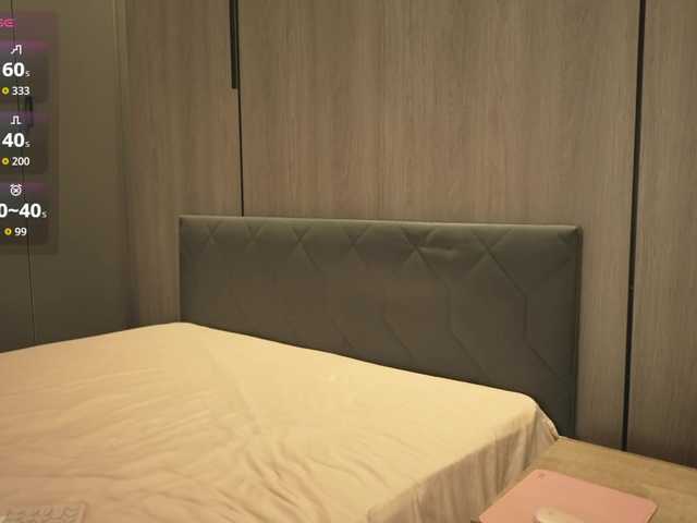 love4444's BongaCams show and profile