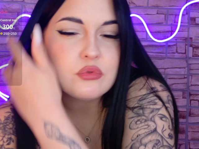 Melissa-Baby's BongaCams show and profile