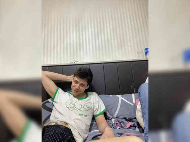 zaebokroom999 webcam